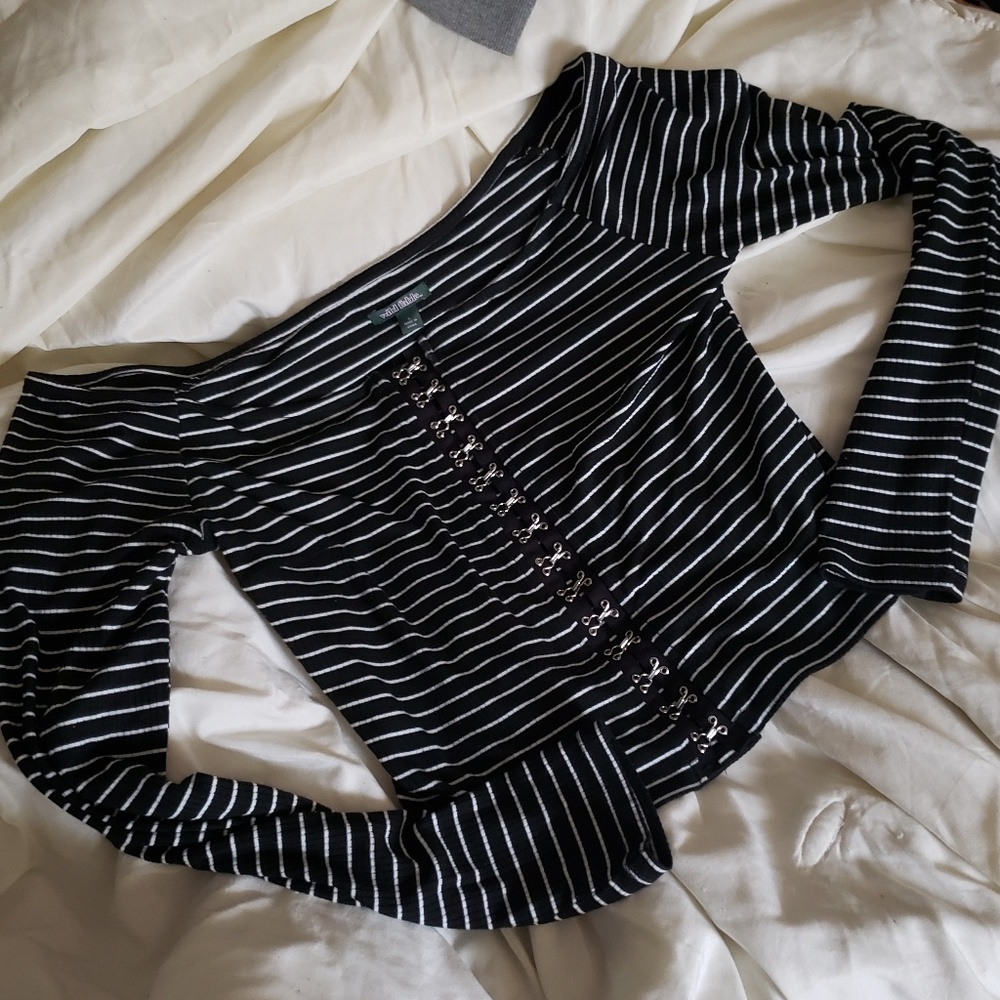 Off The Shoulder | Crop Top | Wild Fable